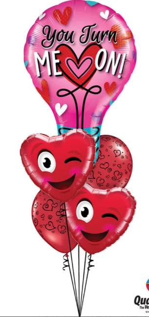 Bouquet 817 "You Turn Me On!" Winking Hearts Qualatex #46052 78549-2 11510-2