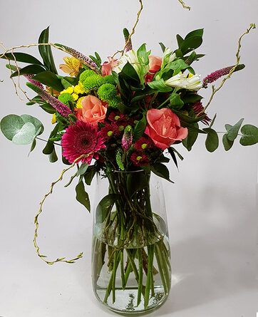 Of course, I love you - bouquet in bright spring colors (M)