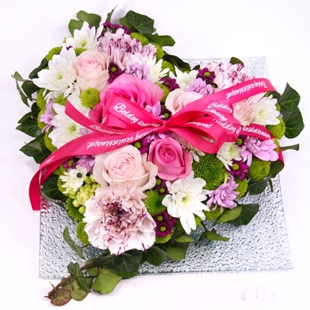 The heart speaks - Flower heart with pink roses