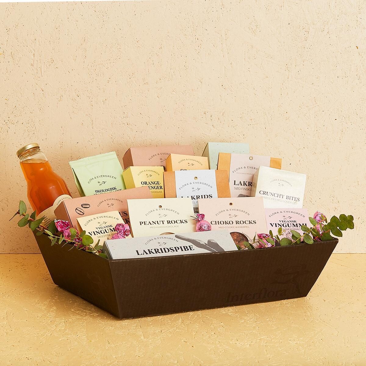 Sumptuous gift basket