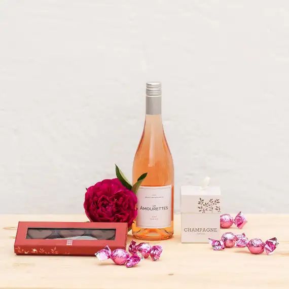 Gift basket for mom