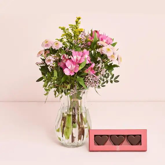 The nice one for mom with marzipan hearts
