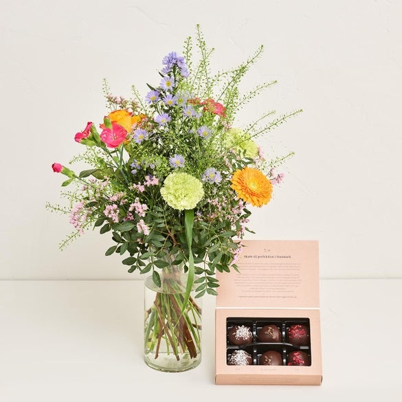 The adorable one for mom with luxury chocolate balls