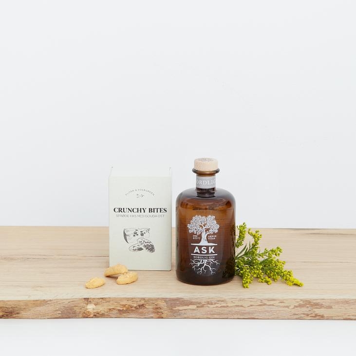 Gin with Flora & Evergreen Crunchy Bites
