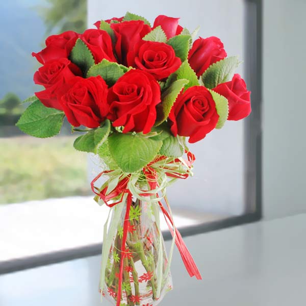 Mint Leaves And  Red Roses Bouquet