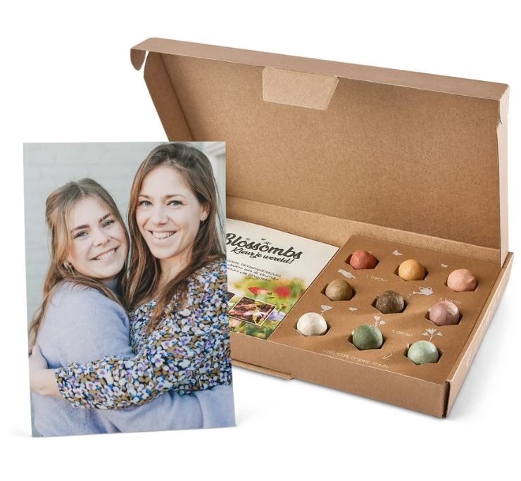 Blossombs gift box (Personalized cover)