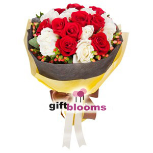 White Red Romance Two Dozen Rose to Macau