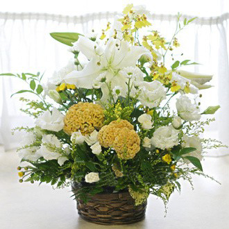 Sympathy Flower Basket to Japan