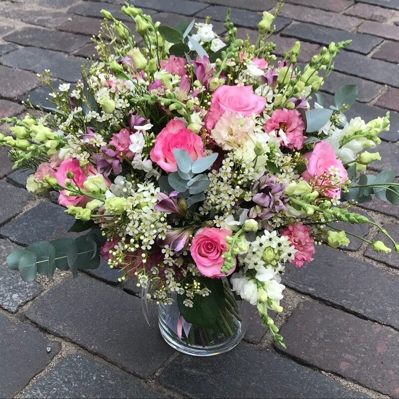 Heart of red roses with greens (Compact)