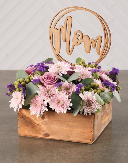 Momnificent Flowers In A Box