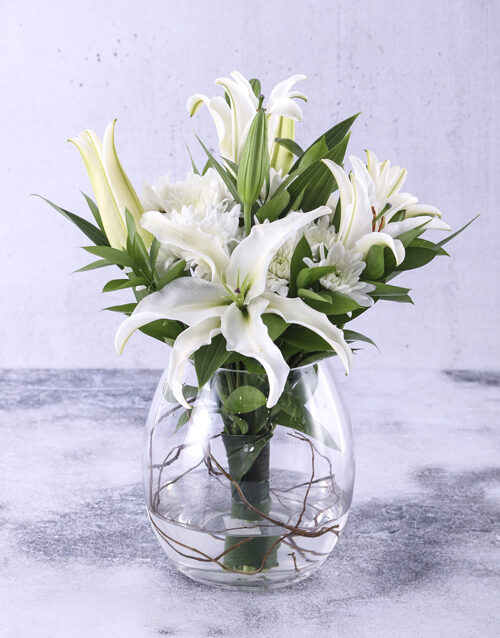 Delightful Lilies In A Fishbowl (Stargazer)