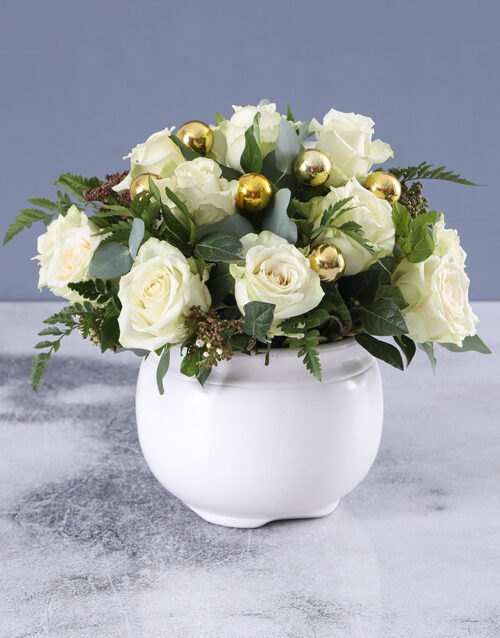 Grand Gold And White Rose Arrangement