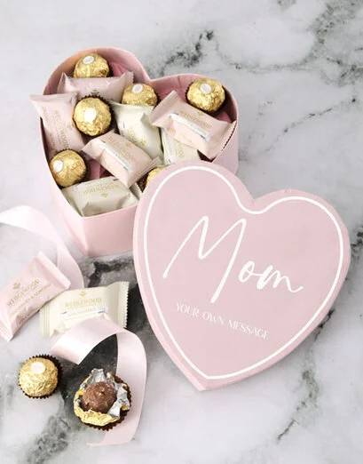 Personalised Moms Heart Gift Box