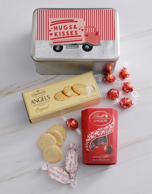 Personalised Hugs And Kisses Snack Tin (Sweet)