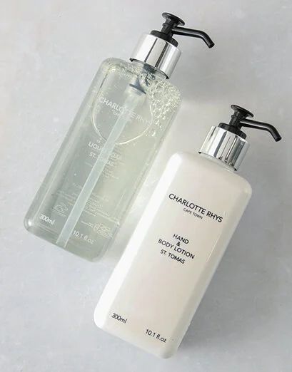 Light Grey Gown And Charlotte Rhys Bath Set (Extra Large)