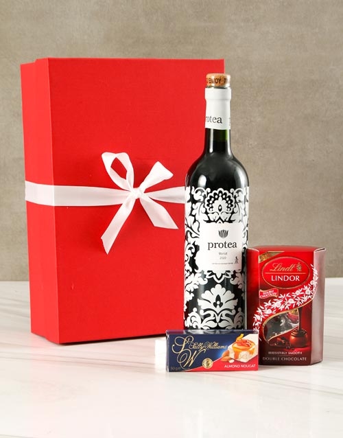 Ravishing Red Gourmet Gift Box (STANDARD)