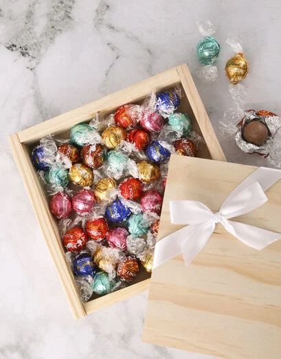 Lindt Luxury Assortment Wooden Box Set (Small)