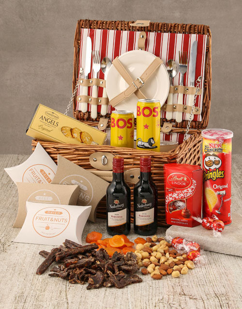 Two Person Natural Willow Picnic Basket (Standard)