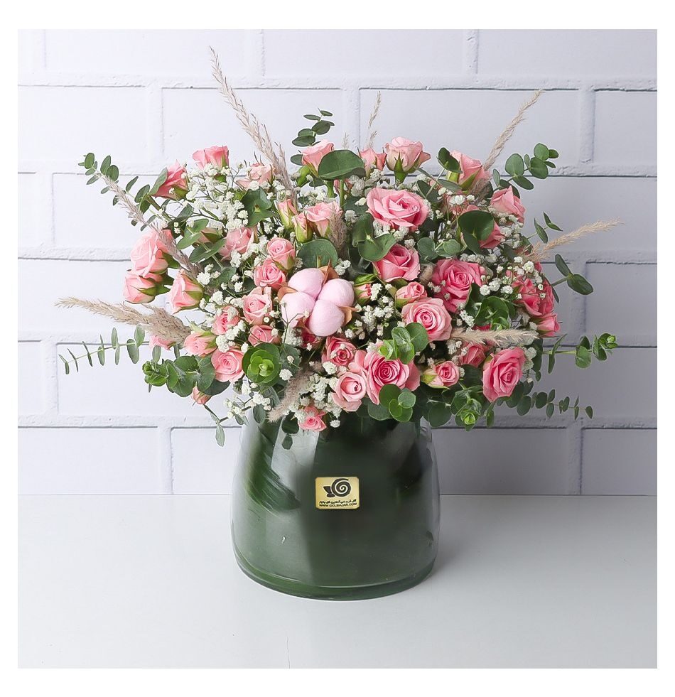 Delana Flower Vase