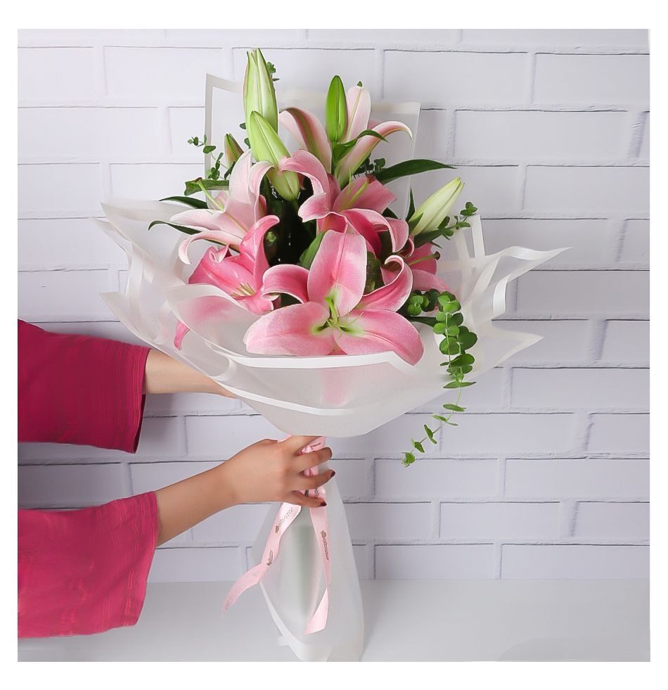 Sorin Lilies Bouquet
