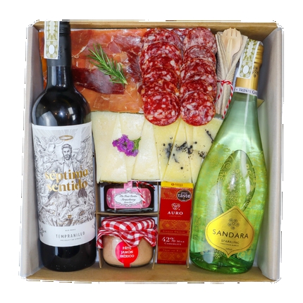 Savor Selection Gourmet Box