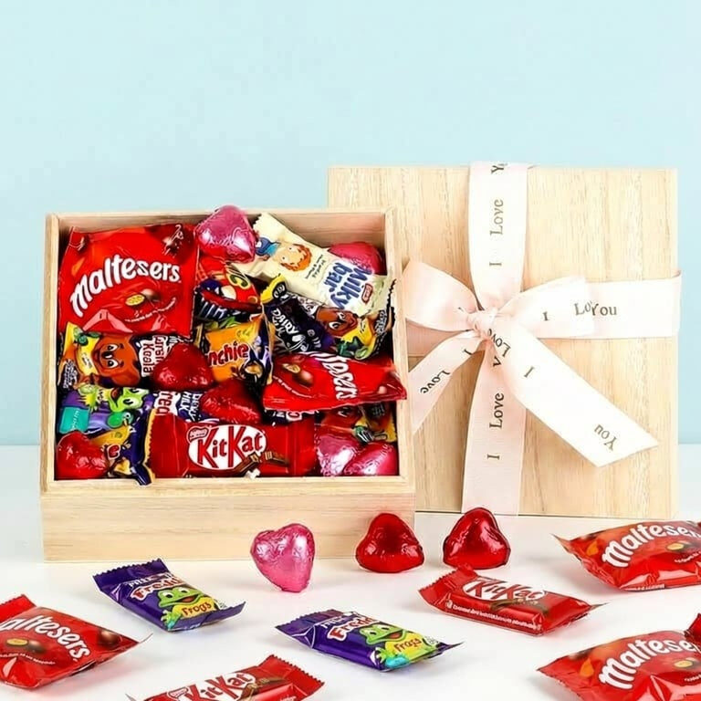 Chocolate Box of Love - Pink