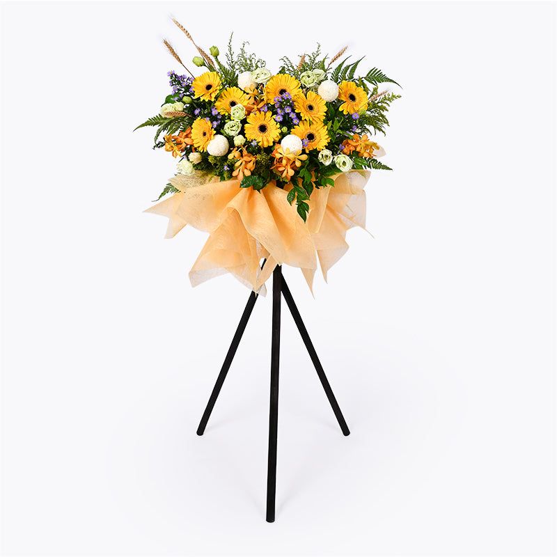Aurum Opening Flower Stand