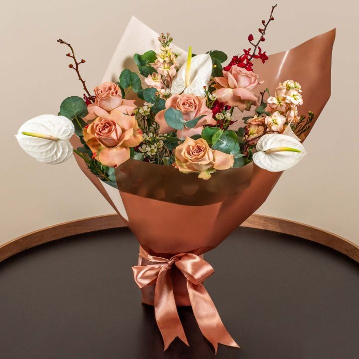 Caramel Charm - Cappucino Roses