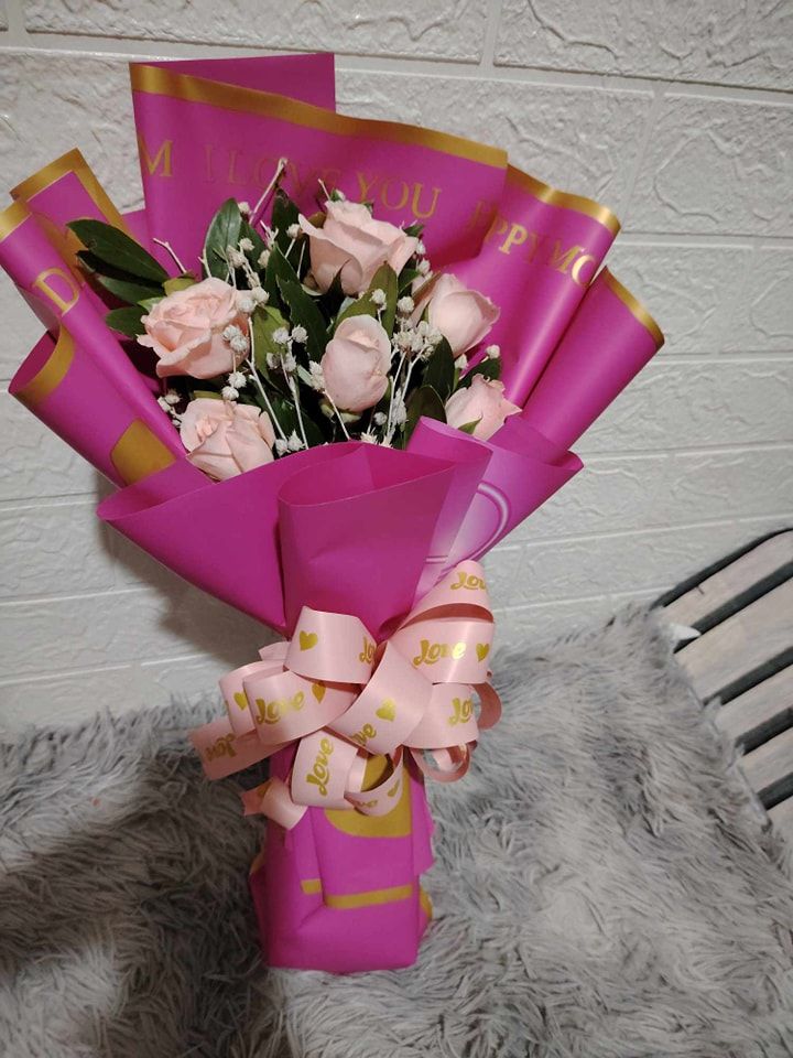 Earnest 6 Pink Roses Bouquet