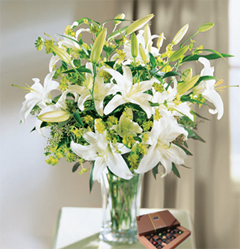 Good Wishes (6 Lily Stems + Chocolatesus)