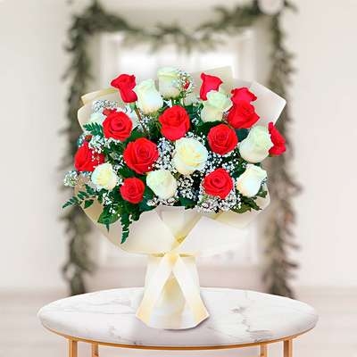 White & Red (12 Roses Bouquet)