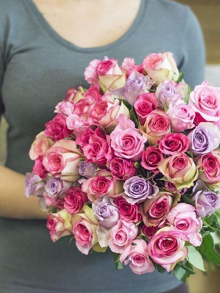 Fabulous Fifty! (Large (50 Roses) (As Shown))