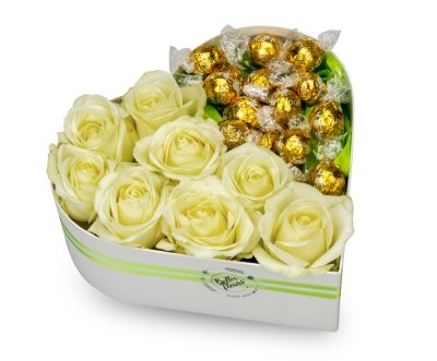Box of flowers Apate - white chocolate (Medium)