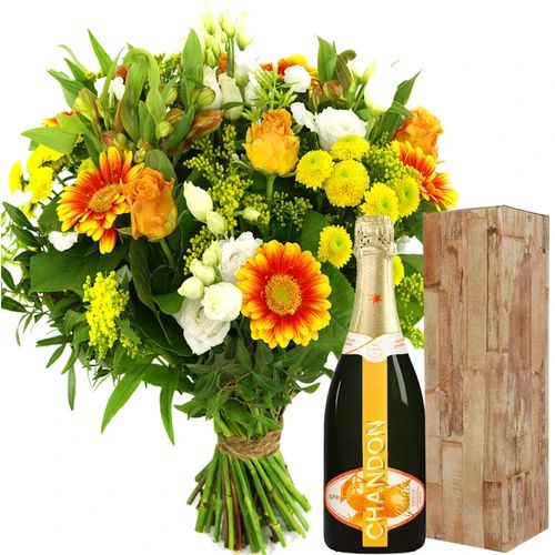 Bouquet + bottle of Chandon Garden Spritz bubbles (Medium bouquet  yellow - orange - white + Chandon Garden Spritz bubbles)