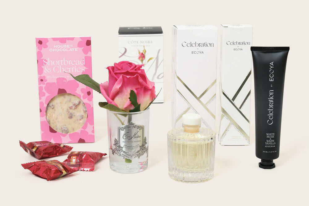 Cote Noire Rose & Pamper Gift Box