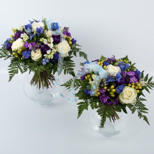 Mother And Child Bouquet Boy (Small)