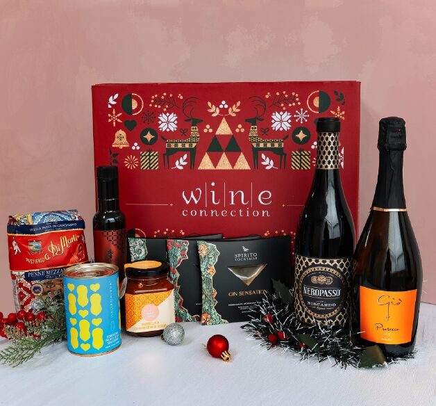 2-BOTTLE + SAVOURY HAMPER