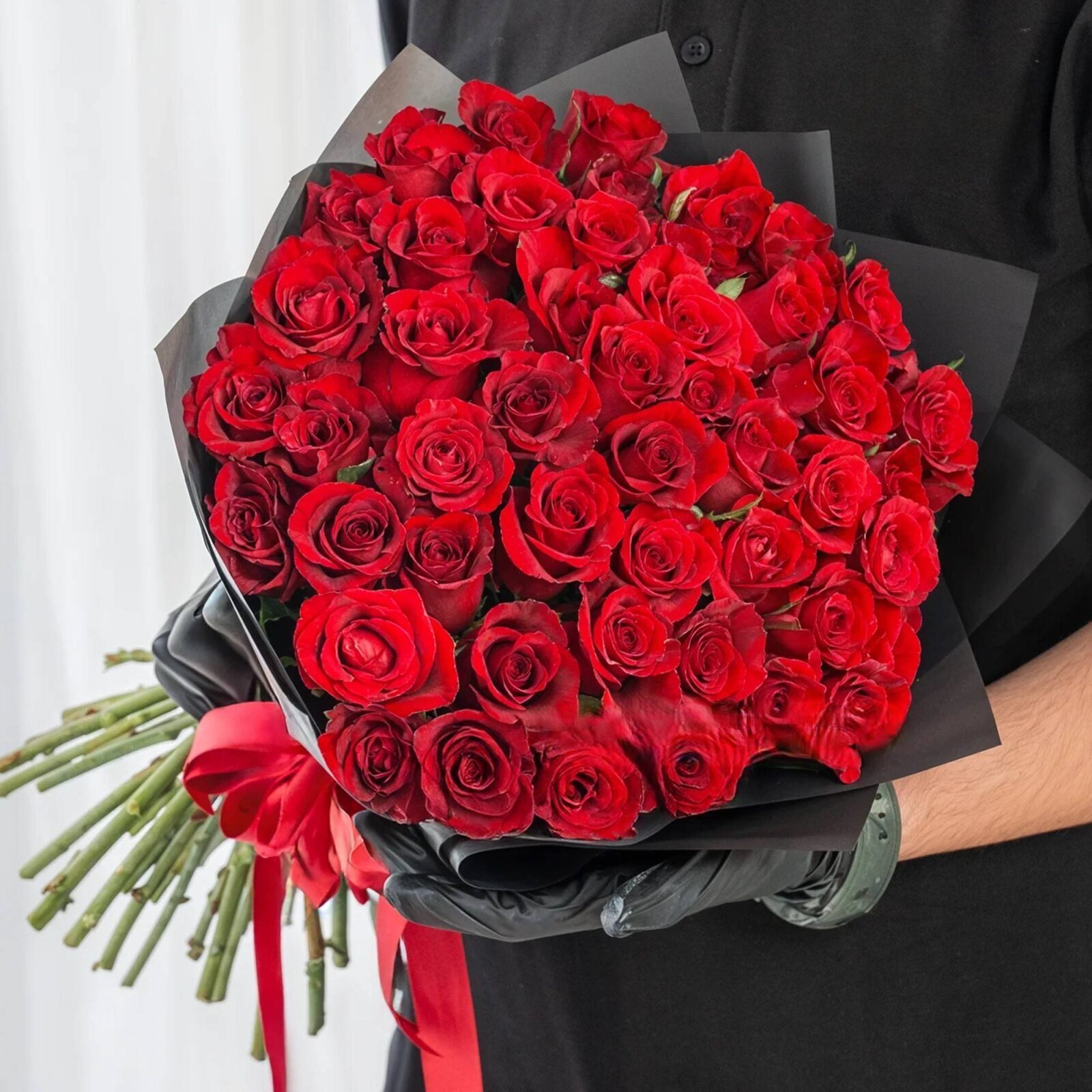 Bouquet of 40 Red Roses (Classic)