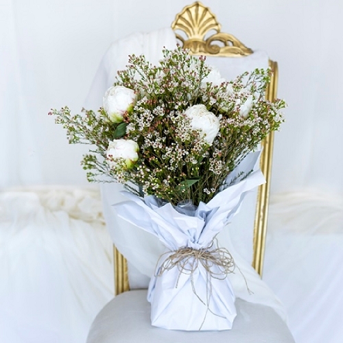 Striking Beauty Bouquet