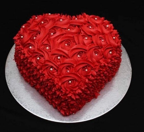 Red Heart Cake