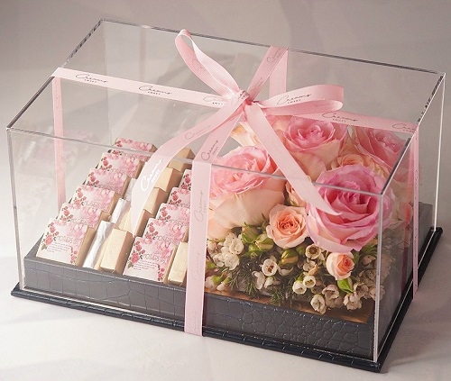 MOTHER'S DAY ELEGANT CHOCOLATE BOX
