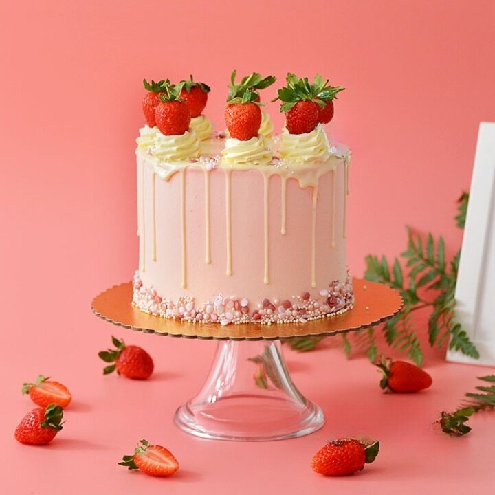 Everybody Loves The Strawberry Drip Ribbon Cake