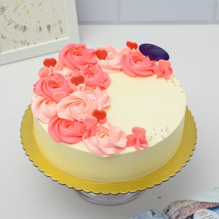 Blush In Love Ribbon Cake