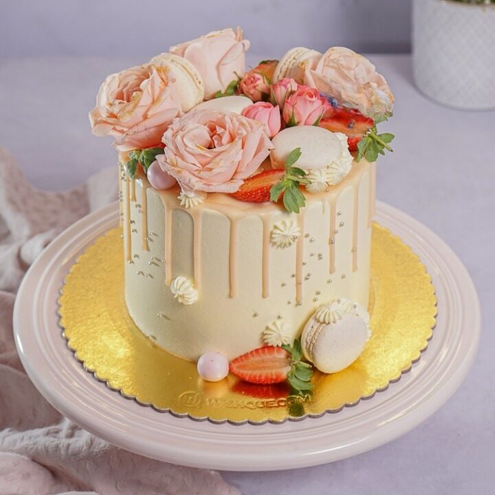 Springtime Roses Chocolate Cake
