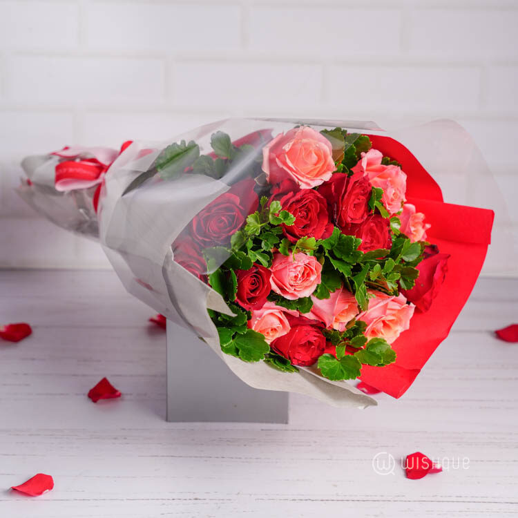 Botanical Blush Roses Flower Bouquet