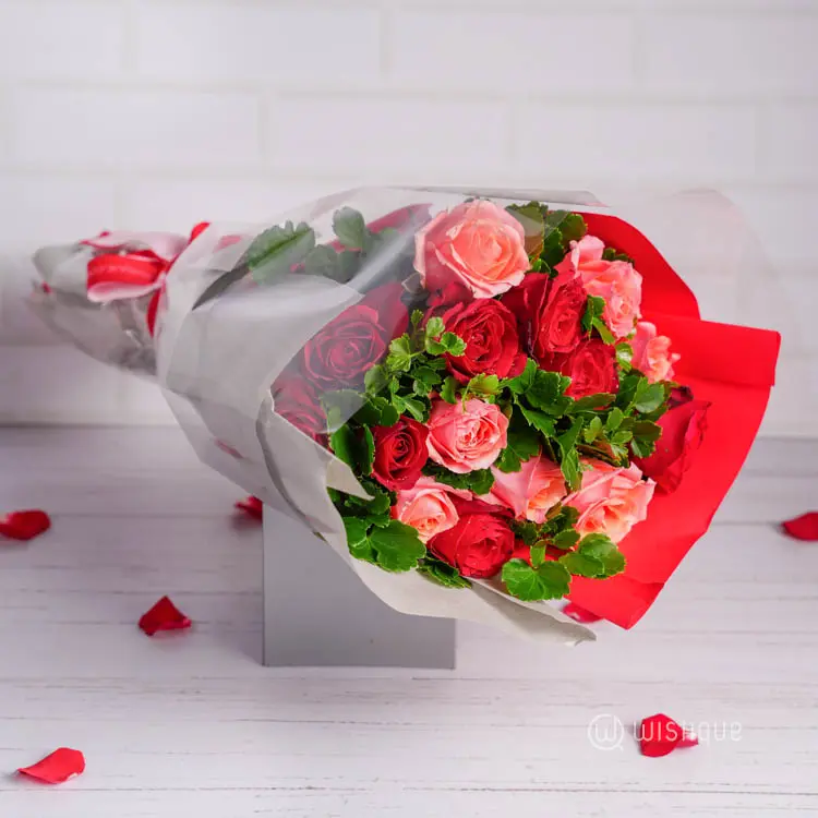 Botanical Blush Roses Flower Bouquet