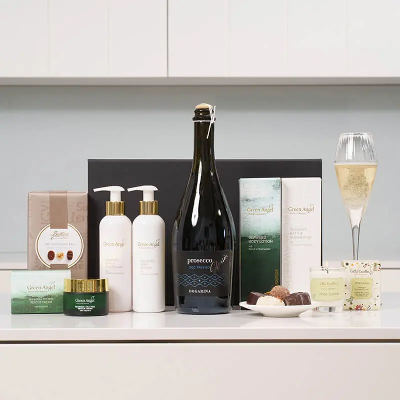 Ultimate Relaxation & Bubbles Pamper Hamper