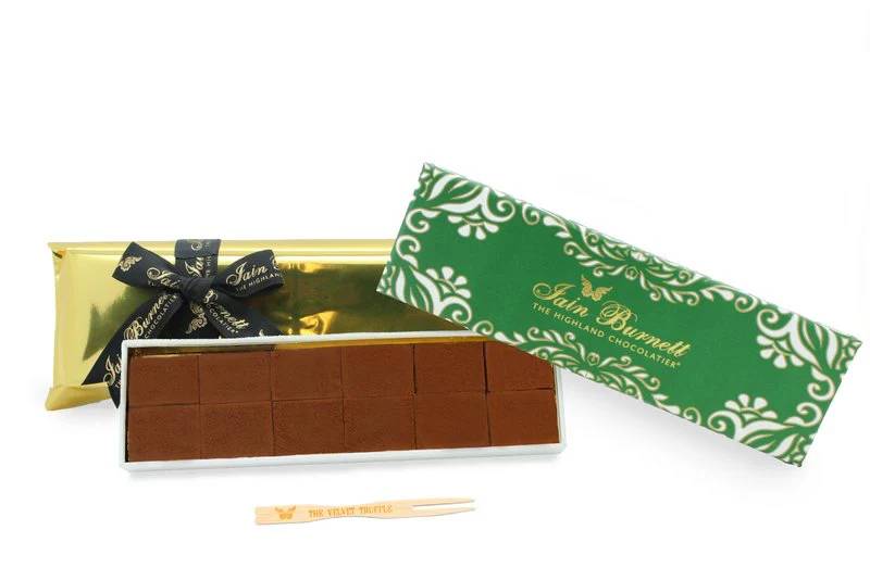 Classic Milk Velvet Truffles (6 piece)