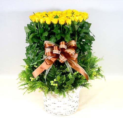 100 Yellow Roses Basket-24