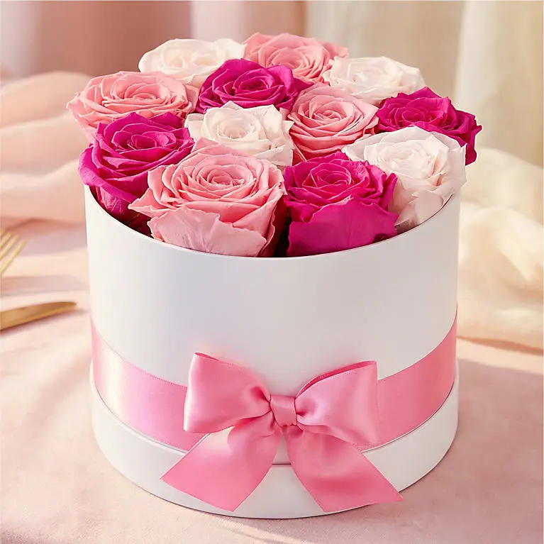 Luxury Pink Sweetheart Forever Roses